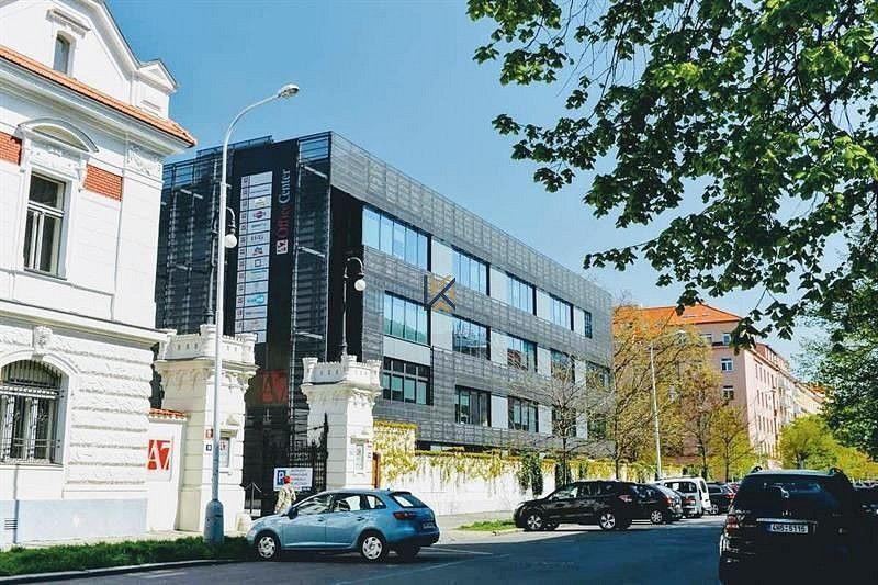 Pronájem kancelář - Praha - Holešovice, okres Praha 7, Hlavní město Praha, 2 124 m² - 5