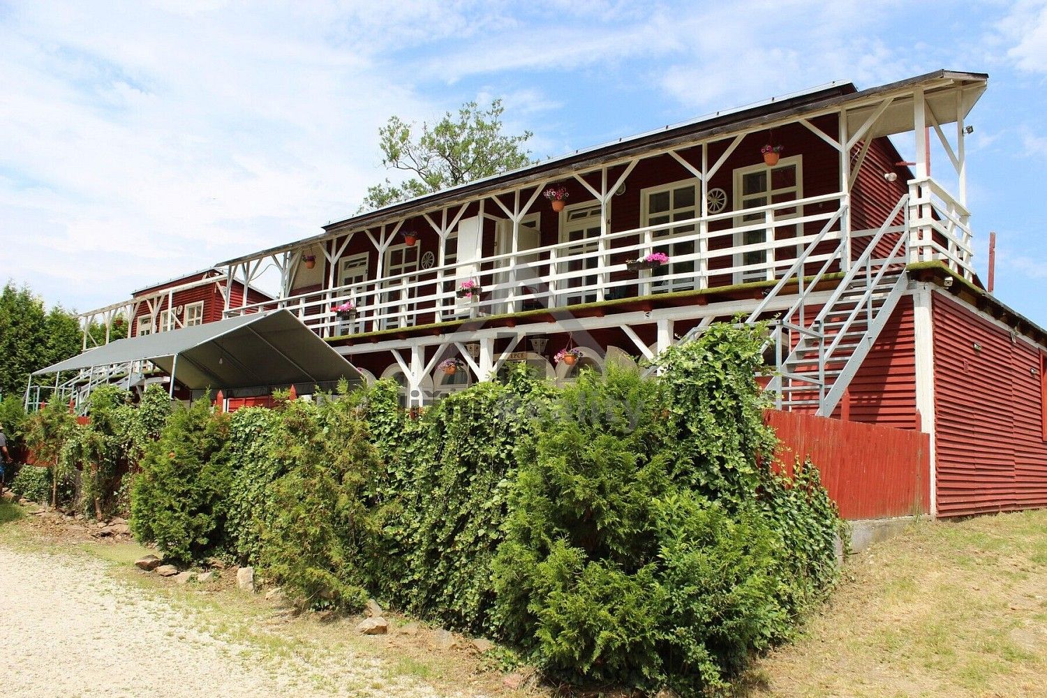 Ubytovací zařízení, Protivín, okres Písek, Jihočeský kraj, 1 000 m² - 1