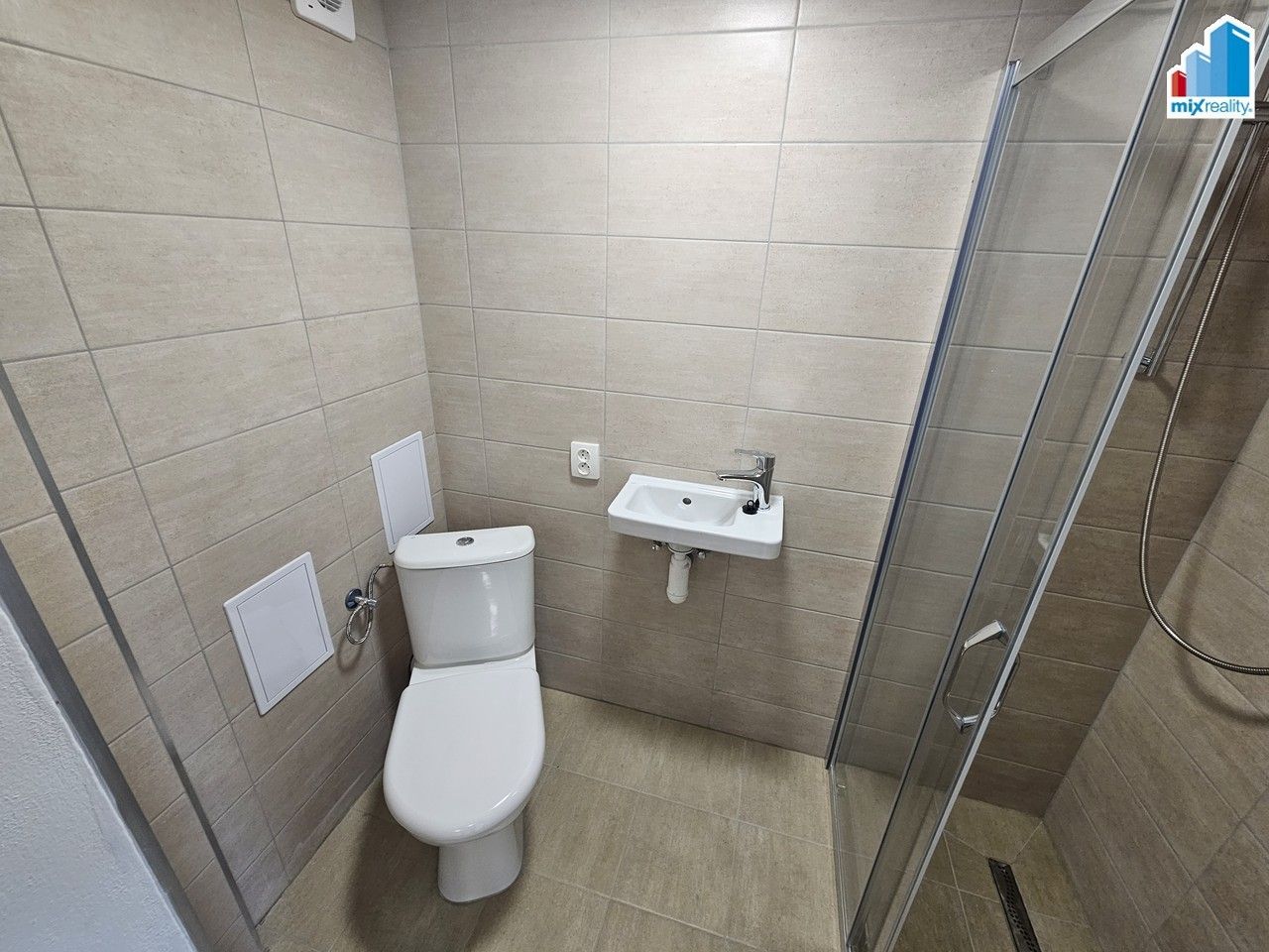 1+kk, 5. května, Dýšina, 27 m²