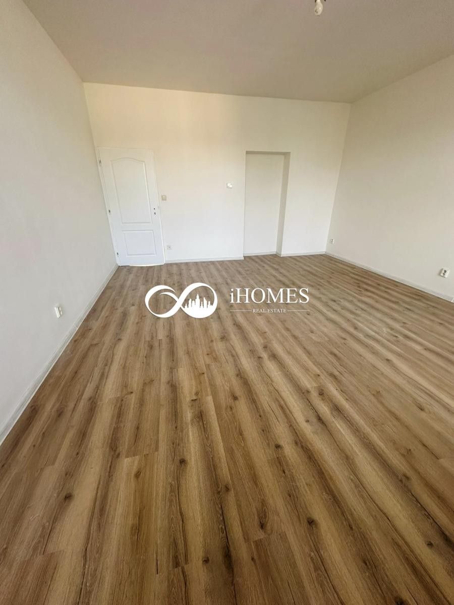 2+1, náměstí Svobody, Jihlava, 65 m²