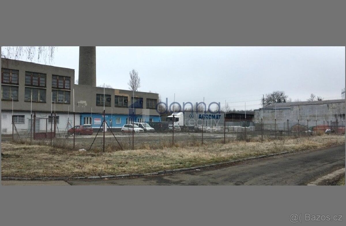 Pronájem pozemek pro bydlení - Praha, 193 00