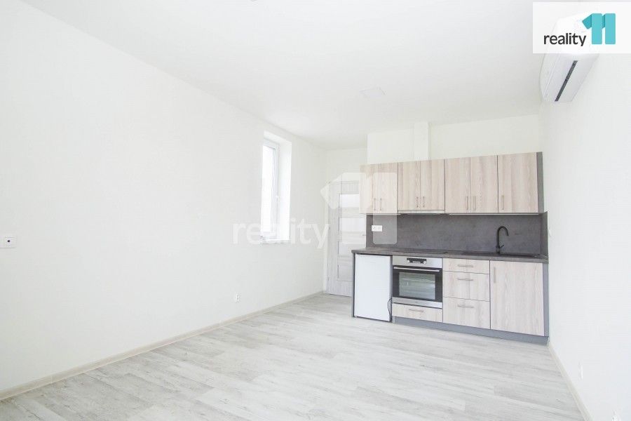 Pronájem byt 1+kk - Hlavní, Přerov, 25 m² - 5