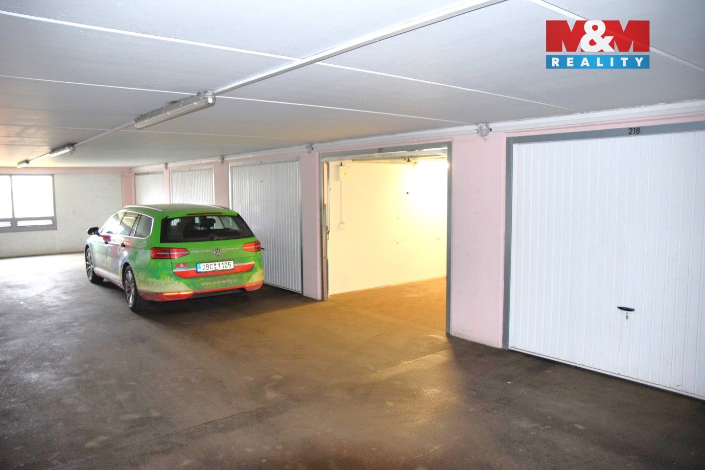 Prodej garáž - Kamechy, Brno, 15 m²