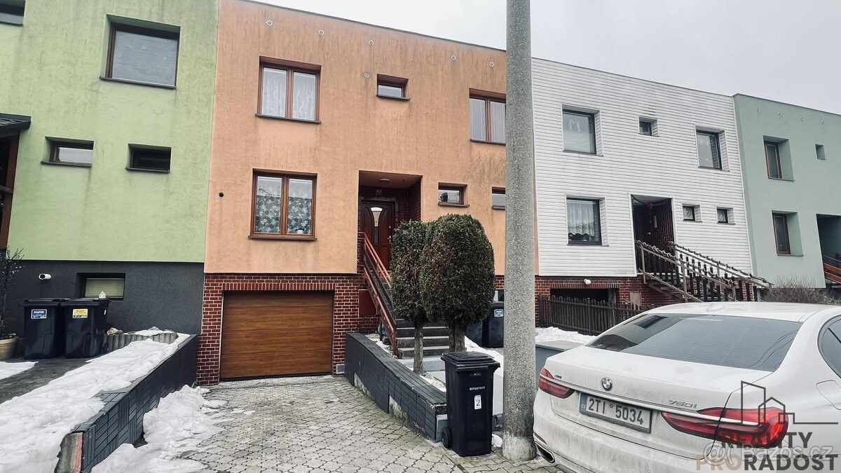Prodej rodinný dům - Návsí, 739 92