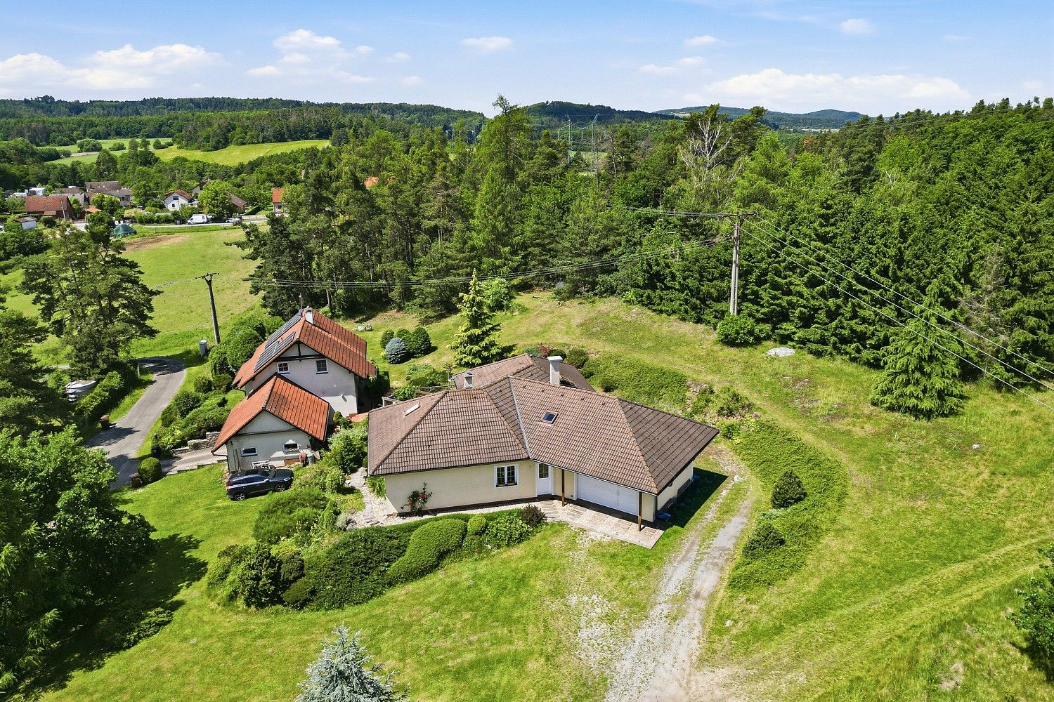 Rodinné domy, Lešany, okres Benešov, Středočeský kraj, 212 m² - 2