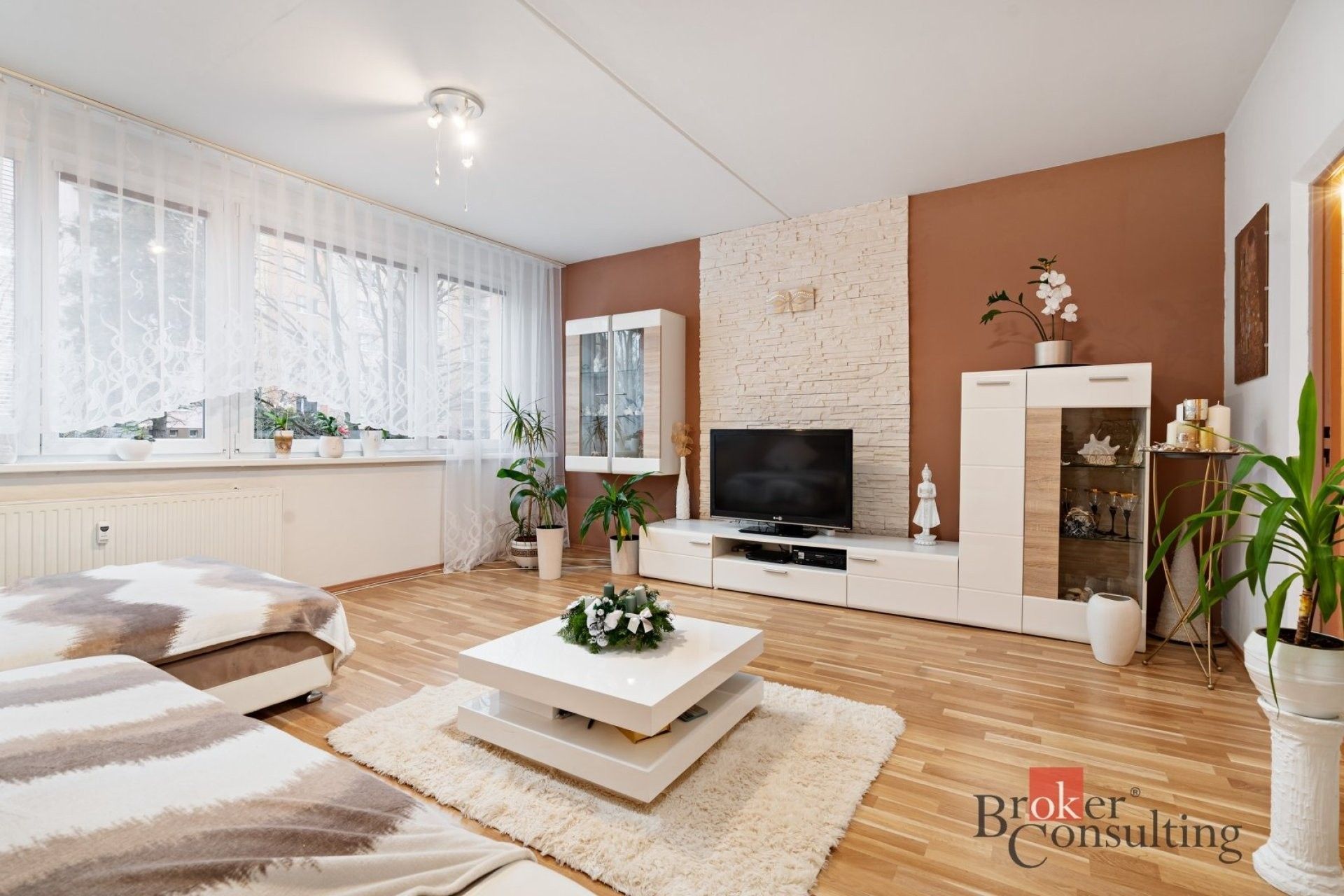 4+1, Sokolovská, Plzeň, 82 m² - 1