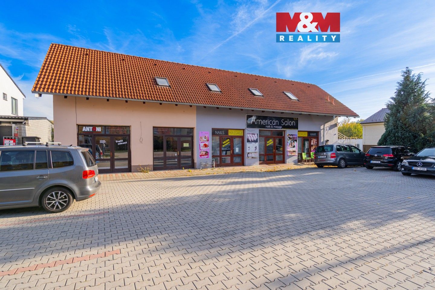 Rodinné domy, třída Čsl. legií, České Velenice, 199 m²