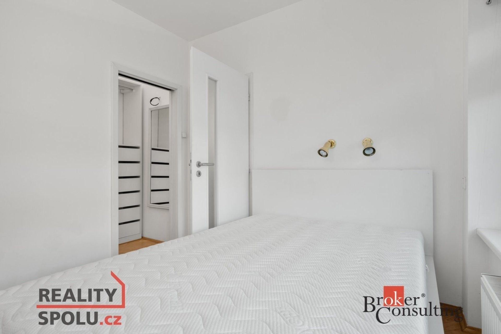 Prodej byt 2+1 - V. P. Čkalova, Praha, 51 m² - 5
