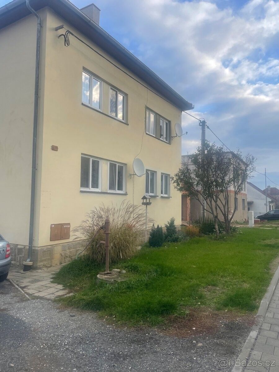 Prodej byt - Bojkovice, 687 71