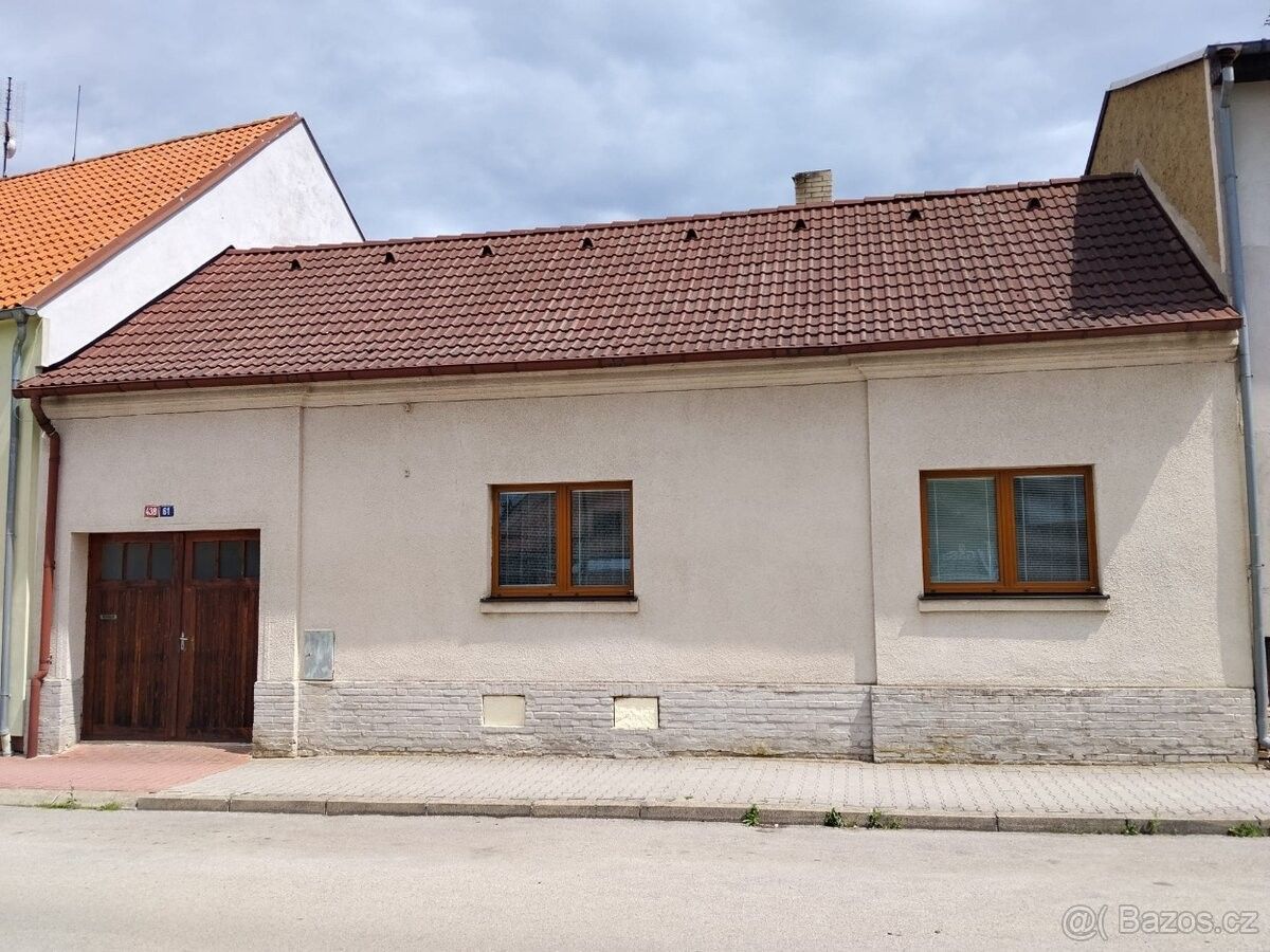 Rodinné domy, Nové Strašecí, 271 01 - 1
