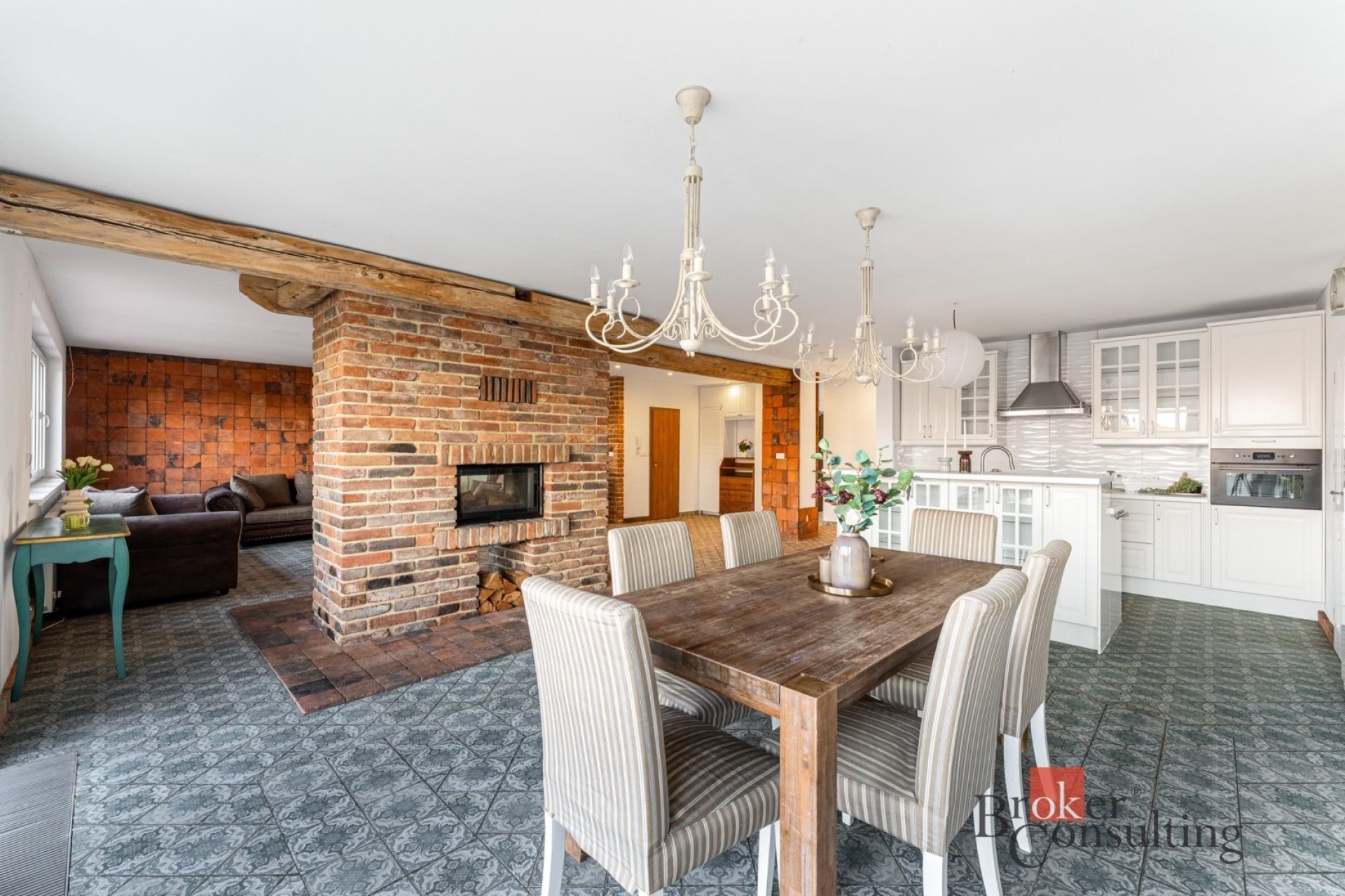 Rodinný dům · 448 m² · Na návsi, Velké Přítočno - 4