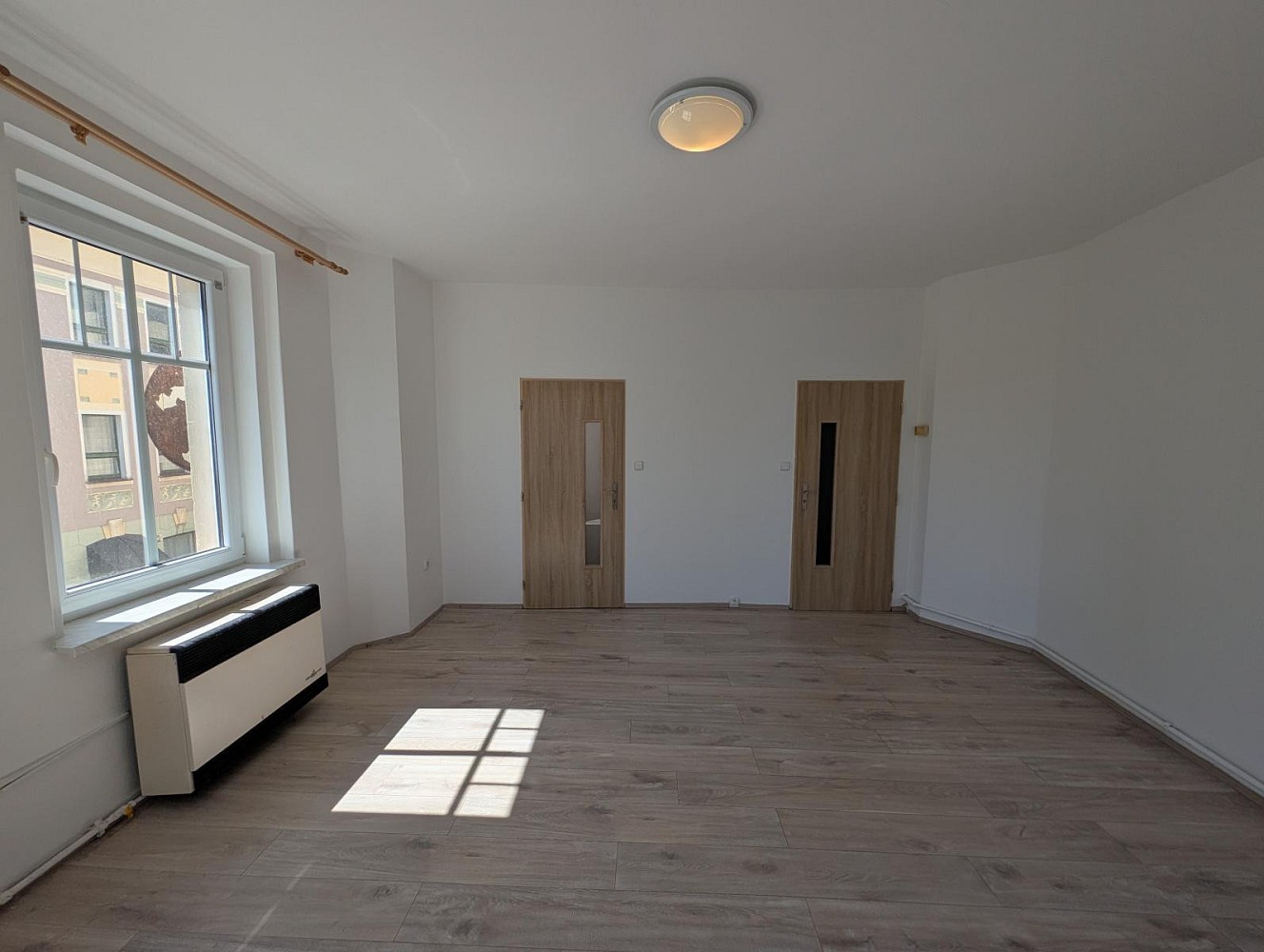 Pronájem byt 1+1 - Nádražní, Aš, okres Cheb, 35 m² - 5