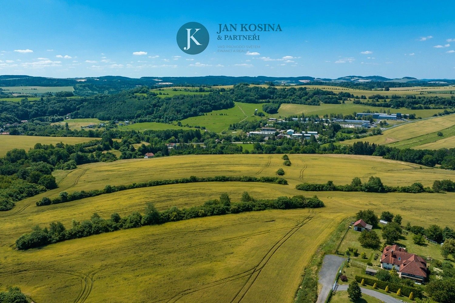 Louka, 27 252 m²
