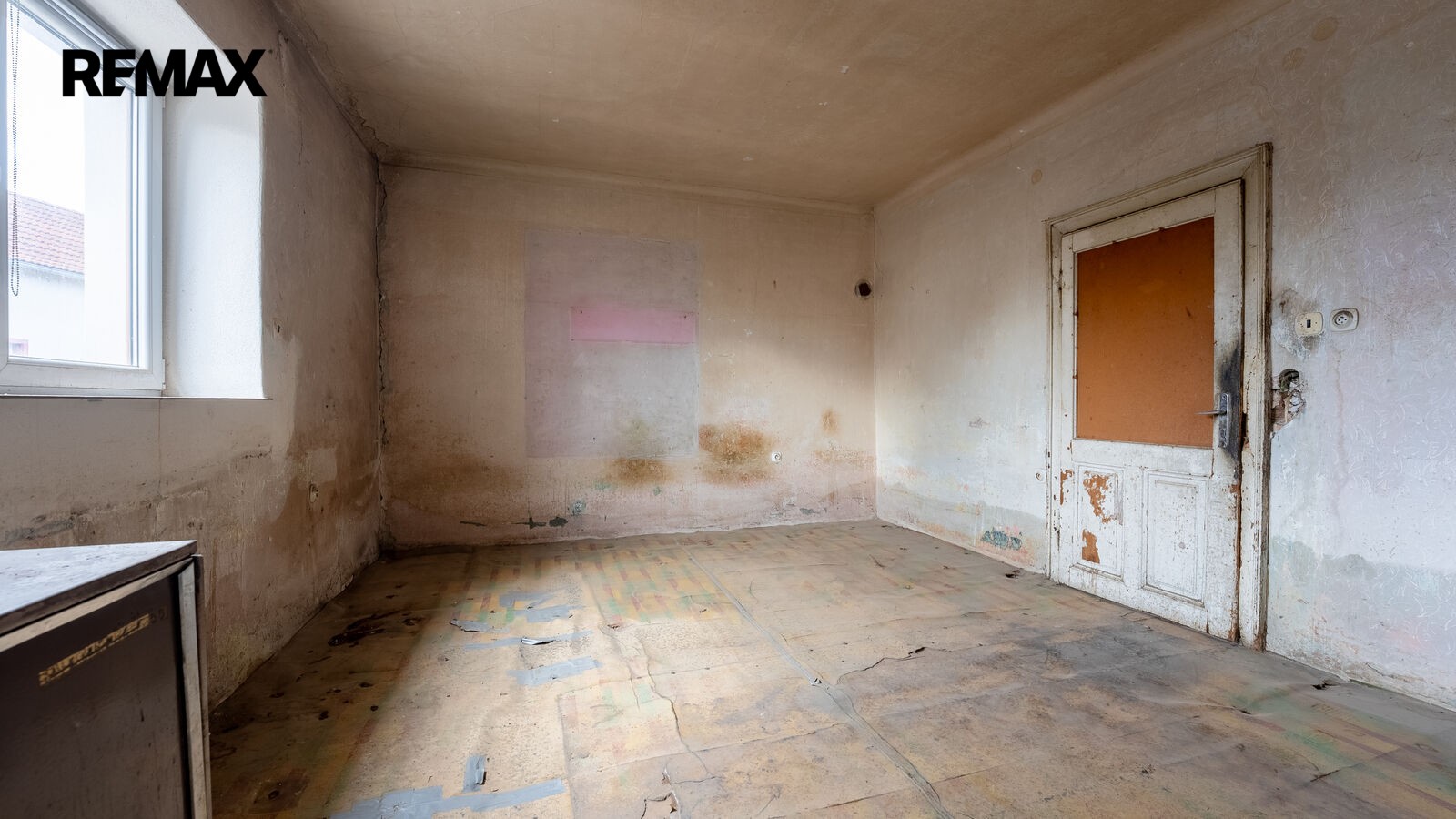 Prodej rodinný dům - Znojemská 138, Dobšice, 90 m² - 5