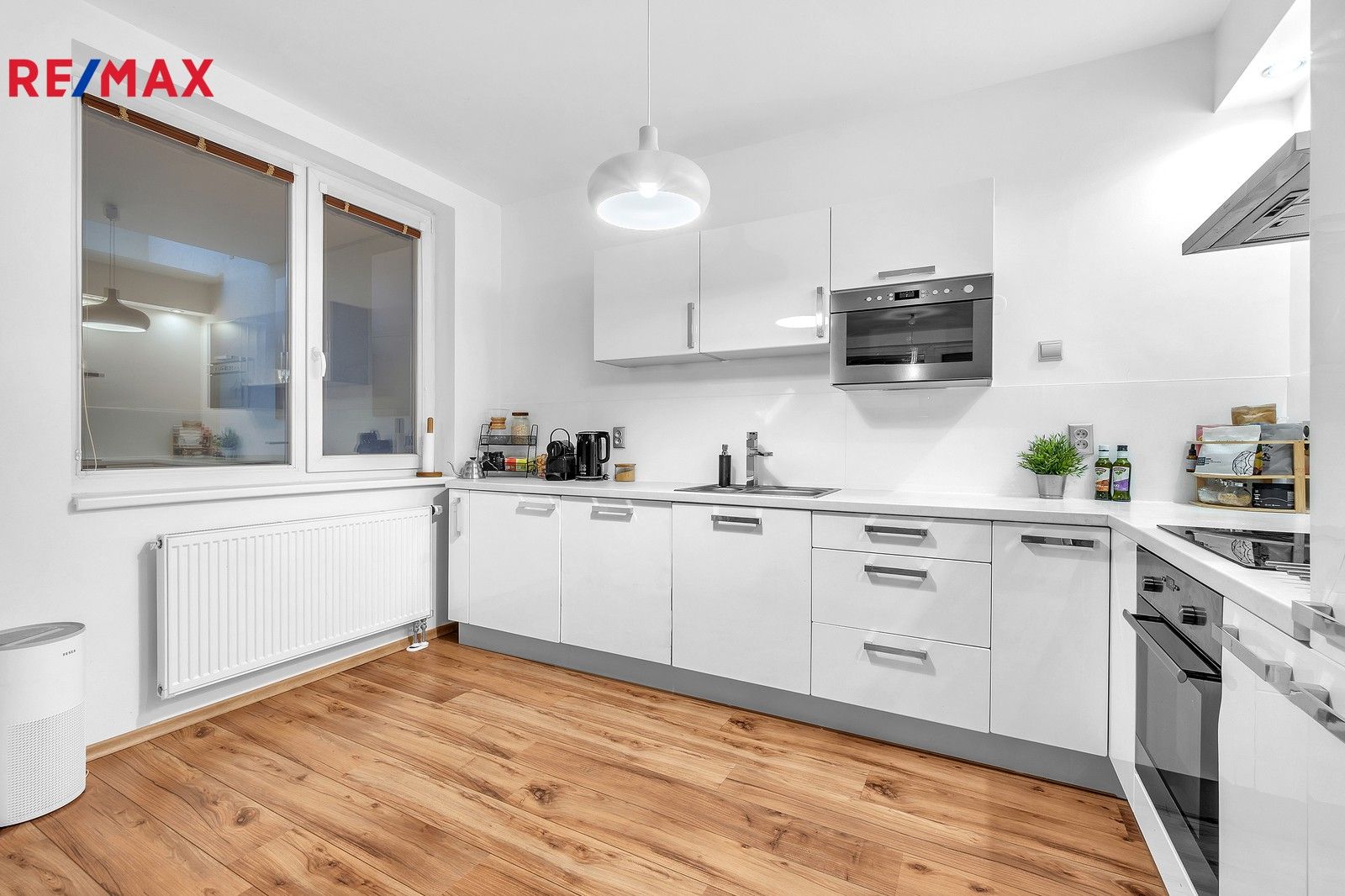 Prodej byt 3+kk - Pod Harfou 943, Praha, 71 m²