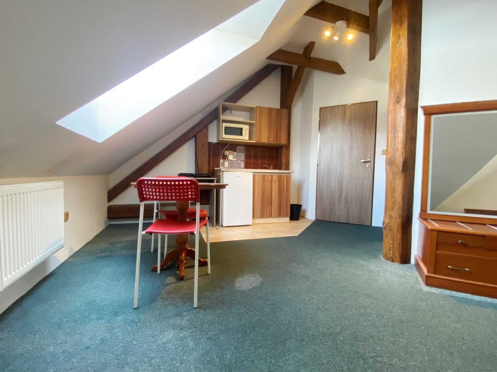 1+kk, Nádražní 379, Jindřichův Hradec II, 25 m² - 2