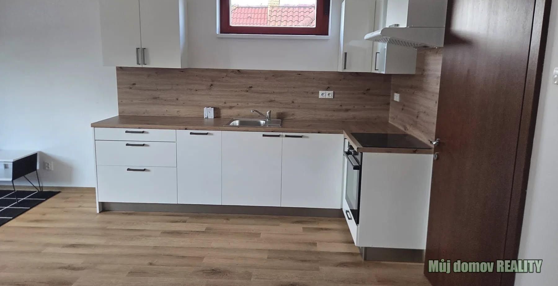 Byt 2+kk · 50 m² · Matějovského, Praha - 3