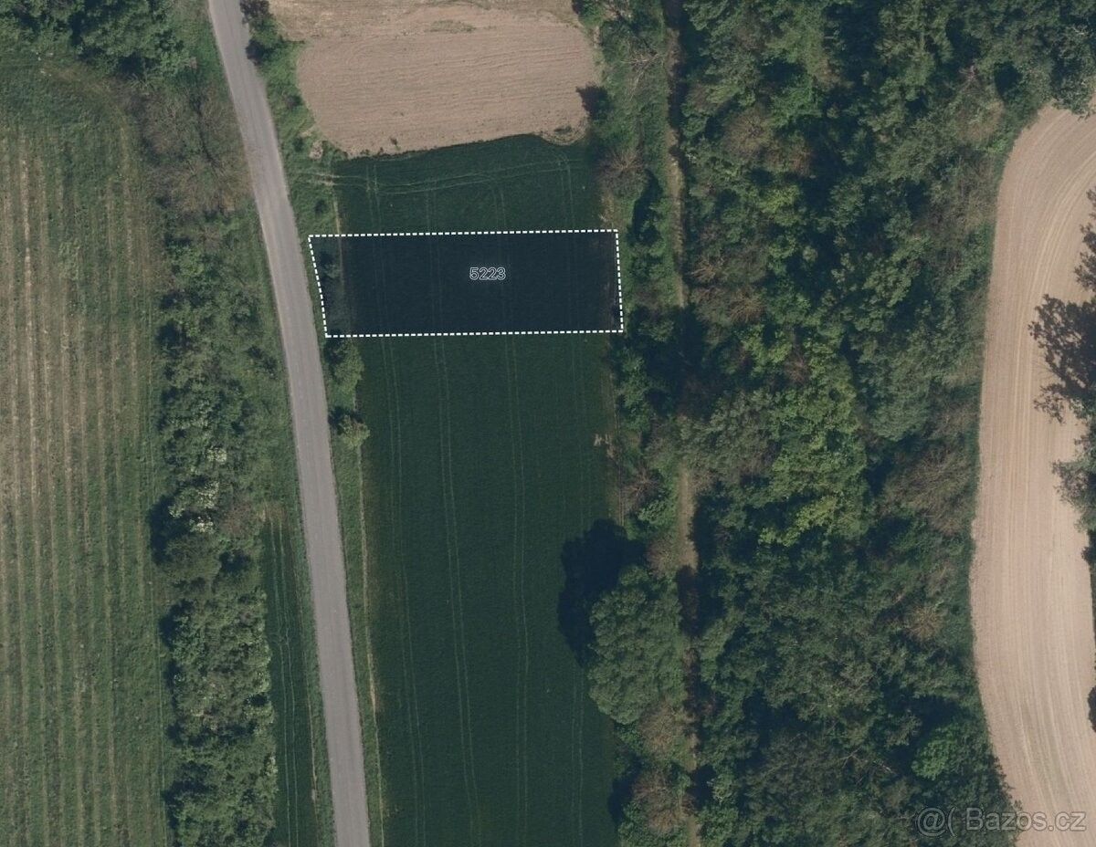 Pozemky pro bydlení, Polešovice, 687 37