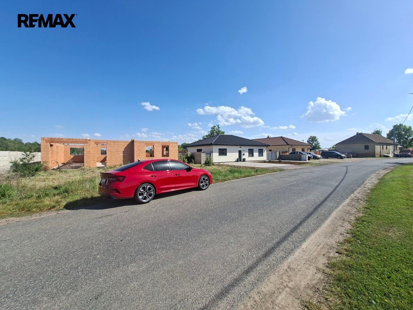 Prodej pozemek pro bydlení - Strachotice, 827 m² - 5