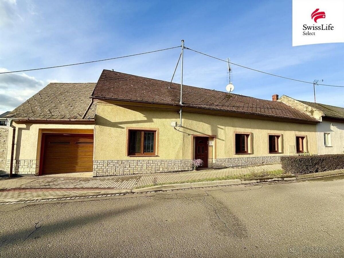 Prodej rodinný dům - Kostelec u Holešova, 768 43