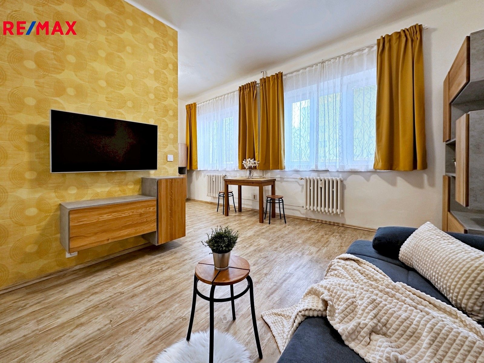 Pronájem byt 1+kk - sídl. Na Pražské 752, Suchdol nad Lužnicí, 30 m²