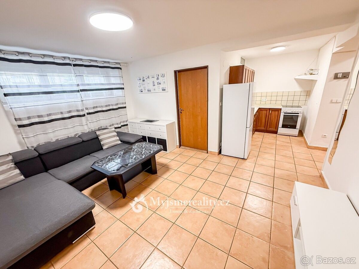 Byty, Znojmo, 669 02