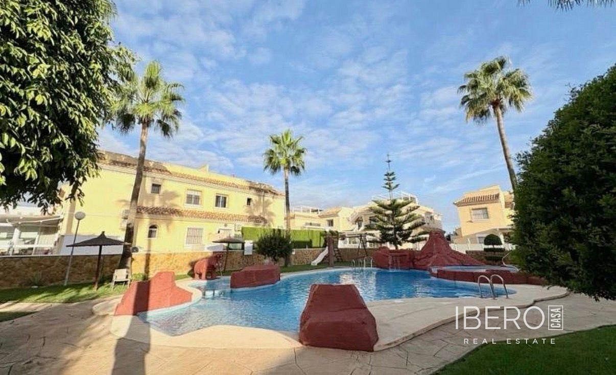 Rodinný dům · 60 m² · Orihuela Costa, ES - 3
