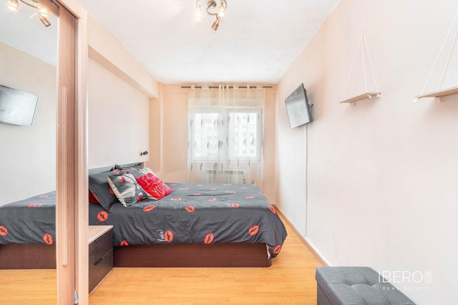 Byt 4+kk · 74 m² · Gijon, Španělsko - 4