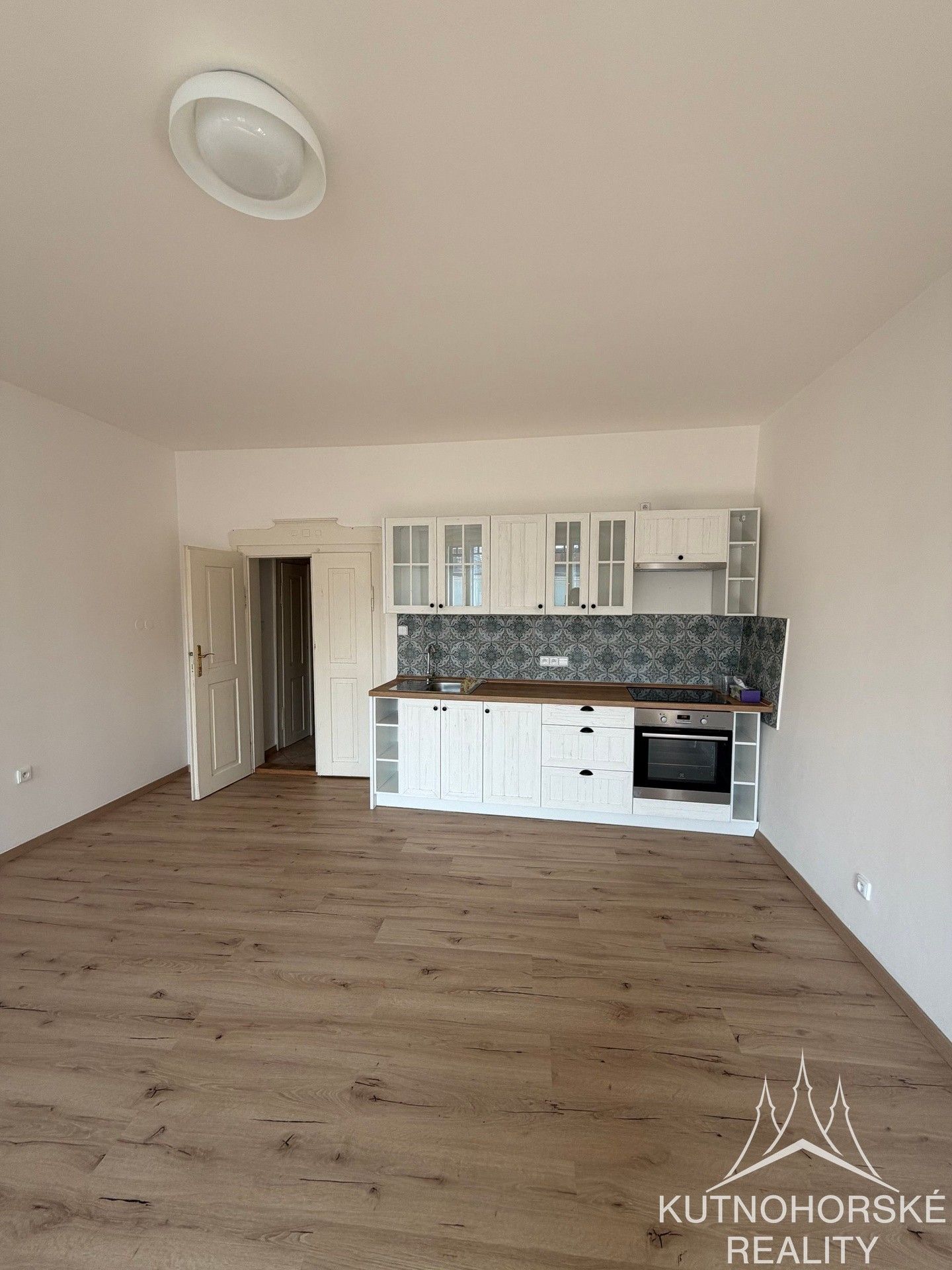 Pronájem byt 2+kk - Husova, Kutná Hora, 46 m²