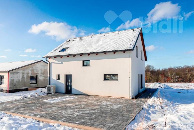 Rodinné domy, U Karlovky, Újezdeček, 119 m²