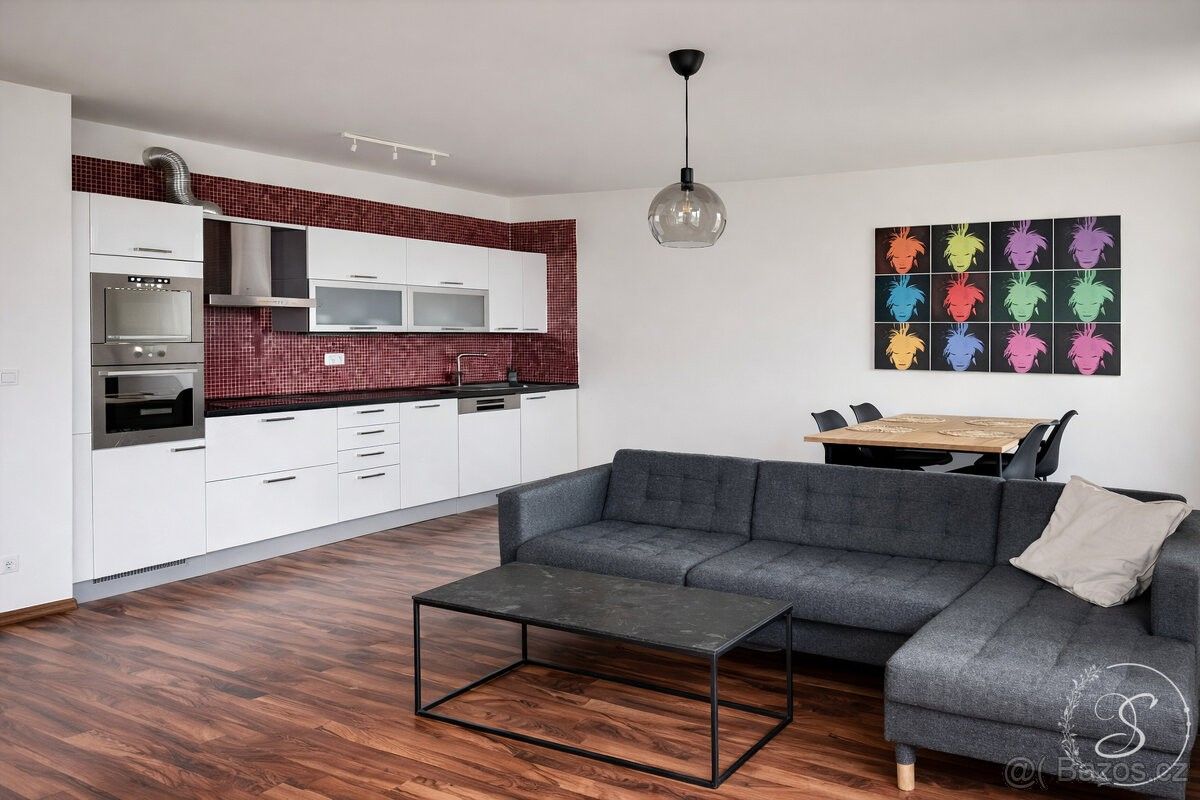 Byty, 111 01, Praha 10