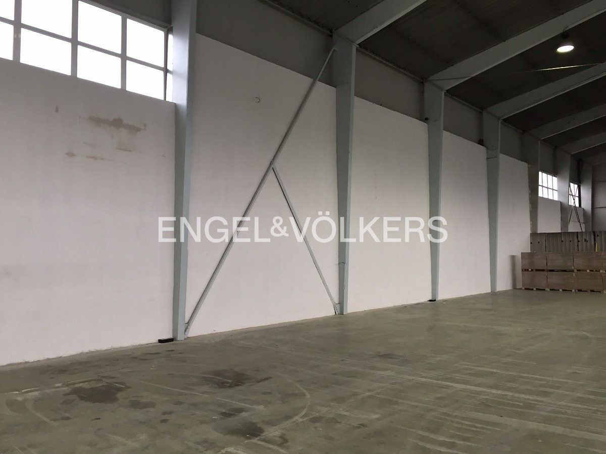 Pronájem výrobní prostory - Sukorady, 961 m²