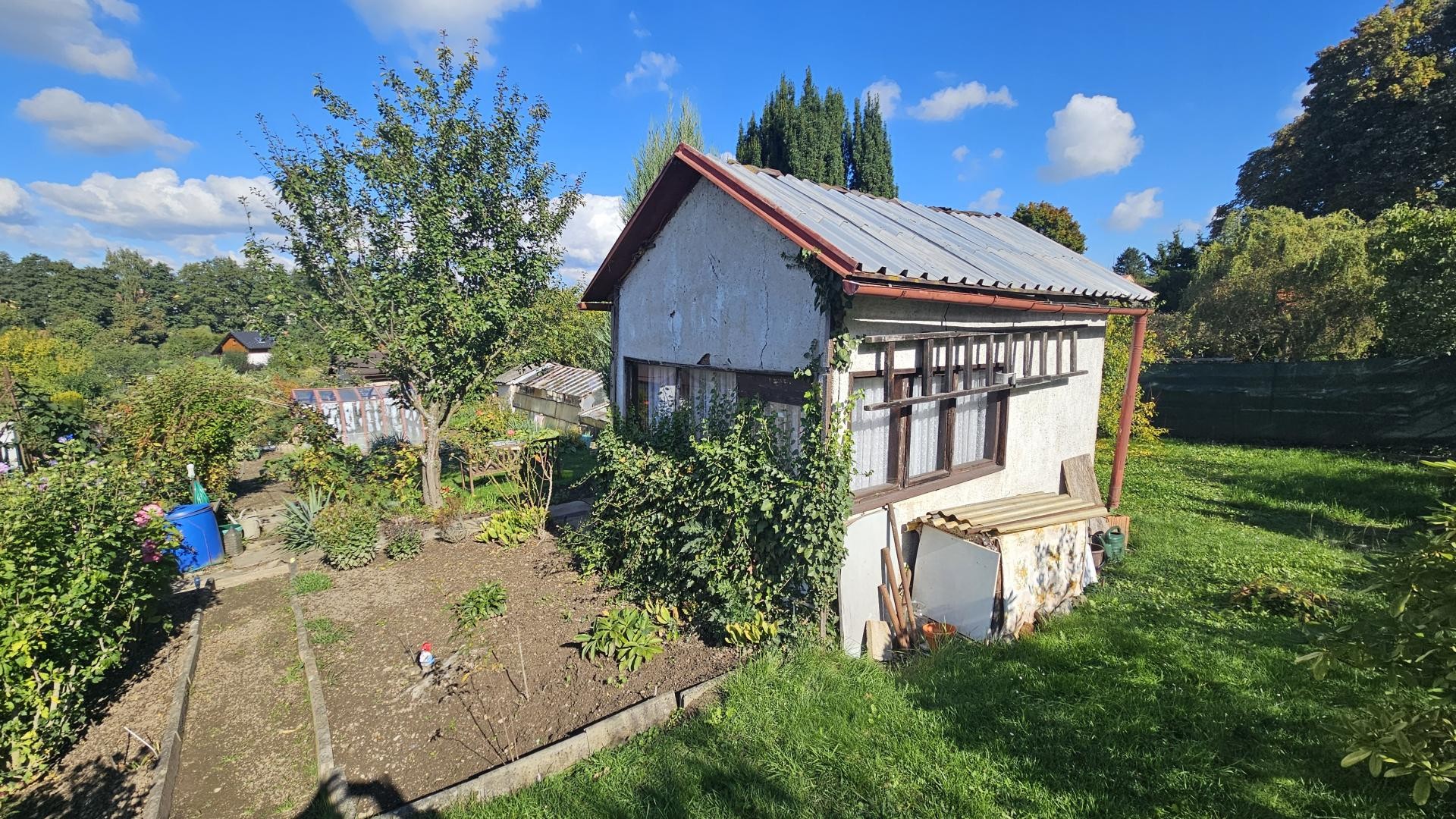 Chaty, Ke Stadionu, Příbram, 14 m² - 1