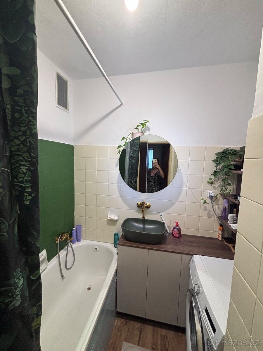 Pronájem byt - Hradec Králové, 503 11