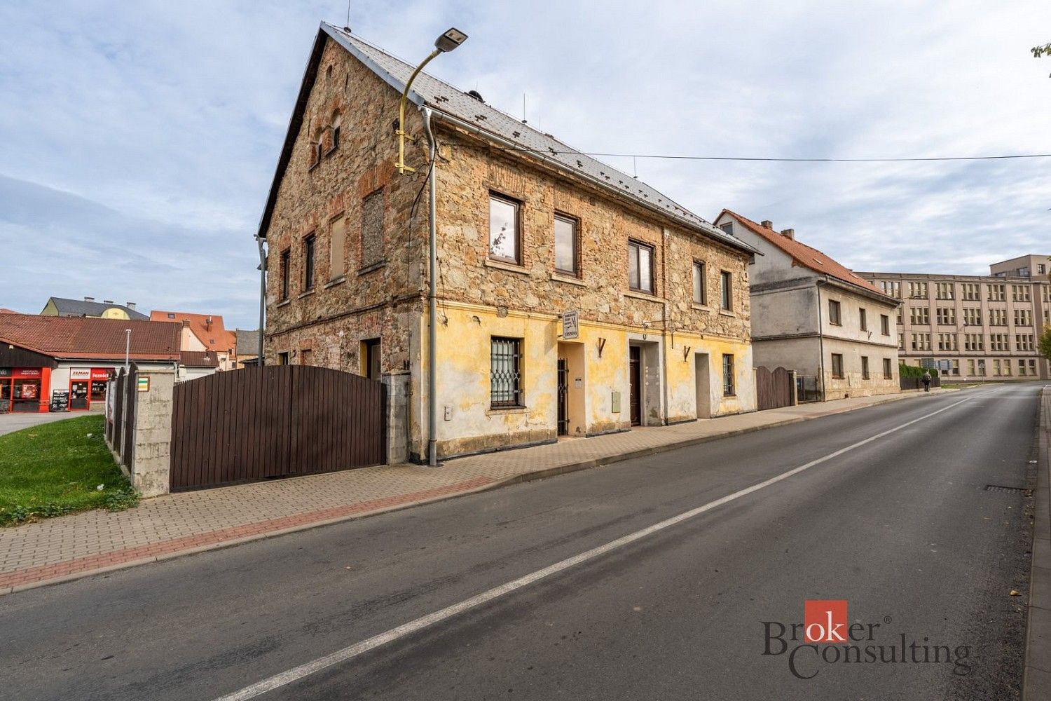 Rodinné domy, Frýdlant, okres Liberec, Liberecký kraj, 450 m² - 1