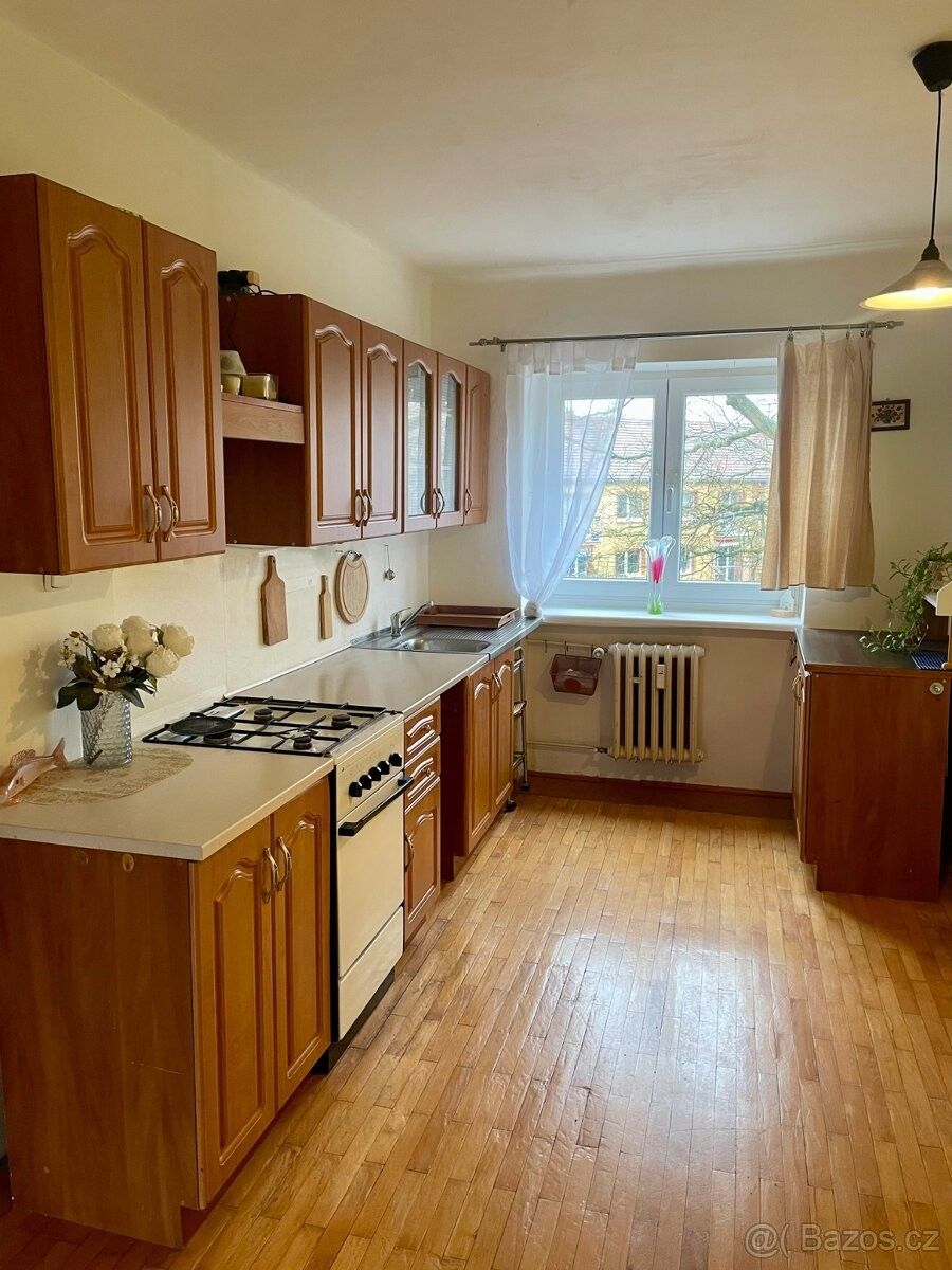 Prodej byt - Chomutov, 430 01