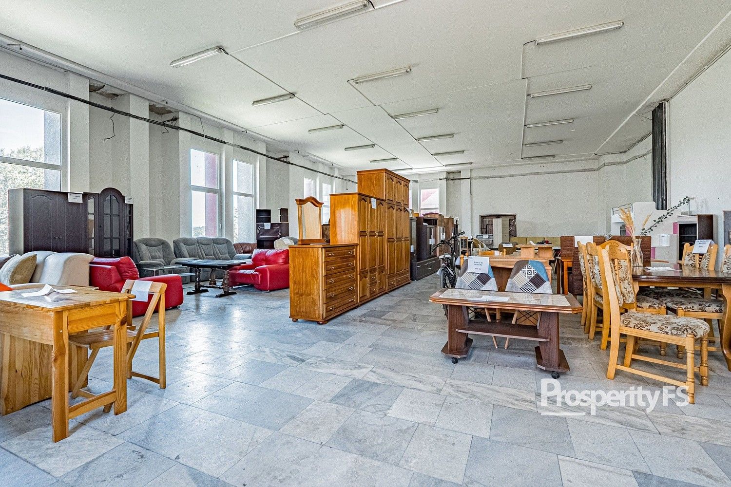 Obchodní prostory · 1 500 m² · Český Těšín, okres Karviná, Moravskoslezský kraj - 3