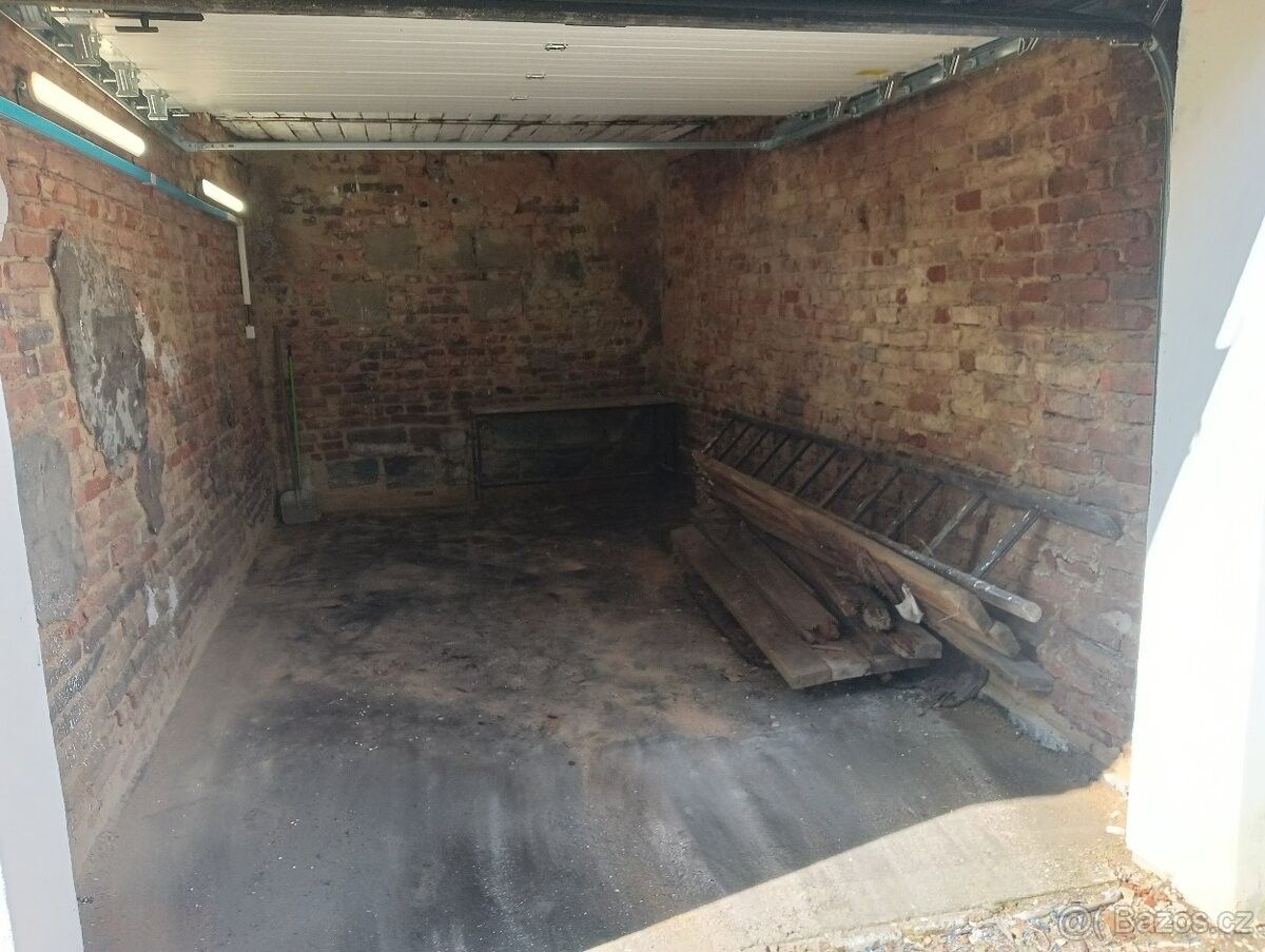 Pronájem garáž - Litvínov, 435 42