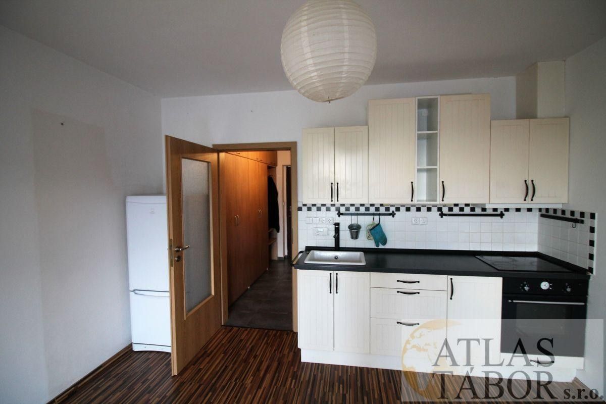 1+kk, U Areálu, Tábor, 30 m²