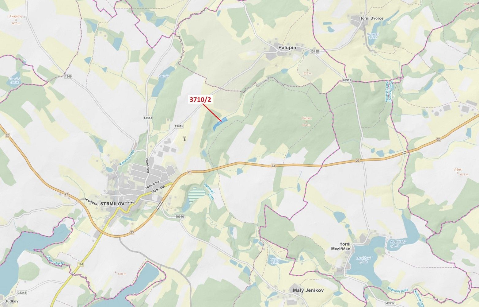 Louka, 9 096 m²