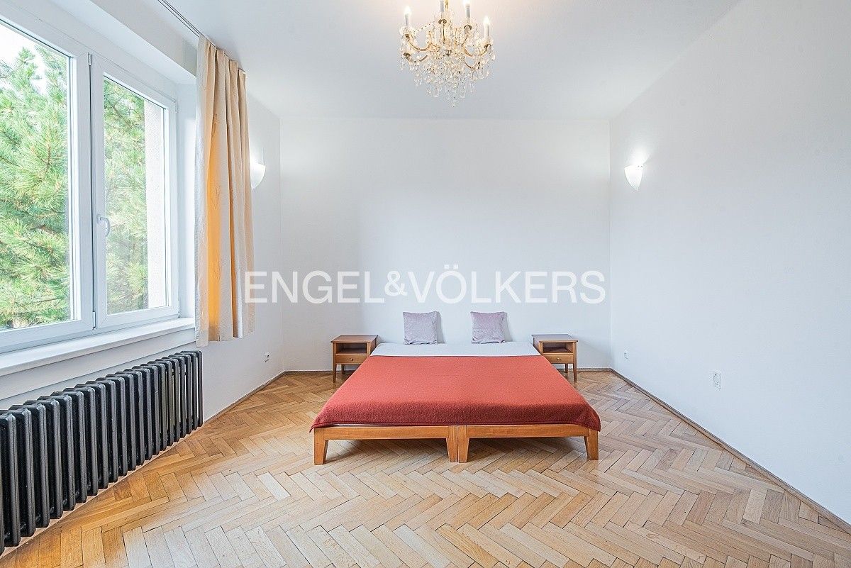 Pronájem byt 4+1 - Pomezní 1386, Praha Libeň, 149 m² - 5
