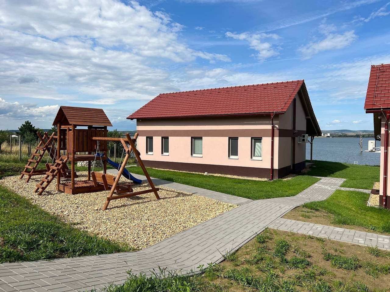 Chaty, Dolní Věstonice, Jihomoravský kraj - 2