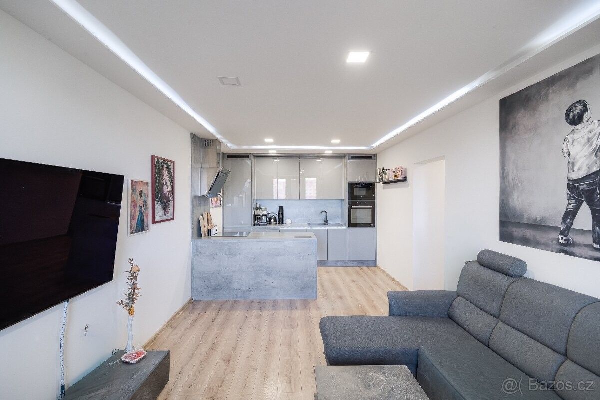 Prodej byt - Ostrava, 700 30