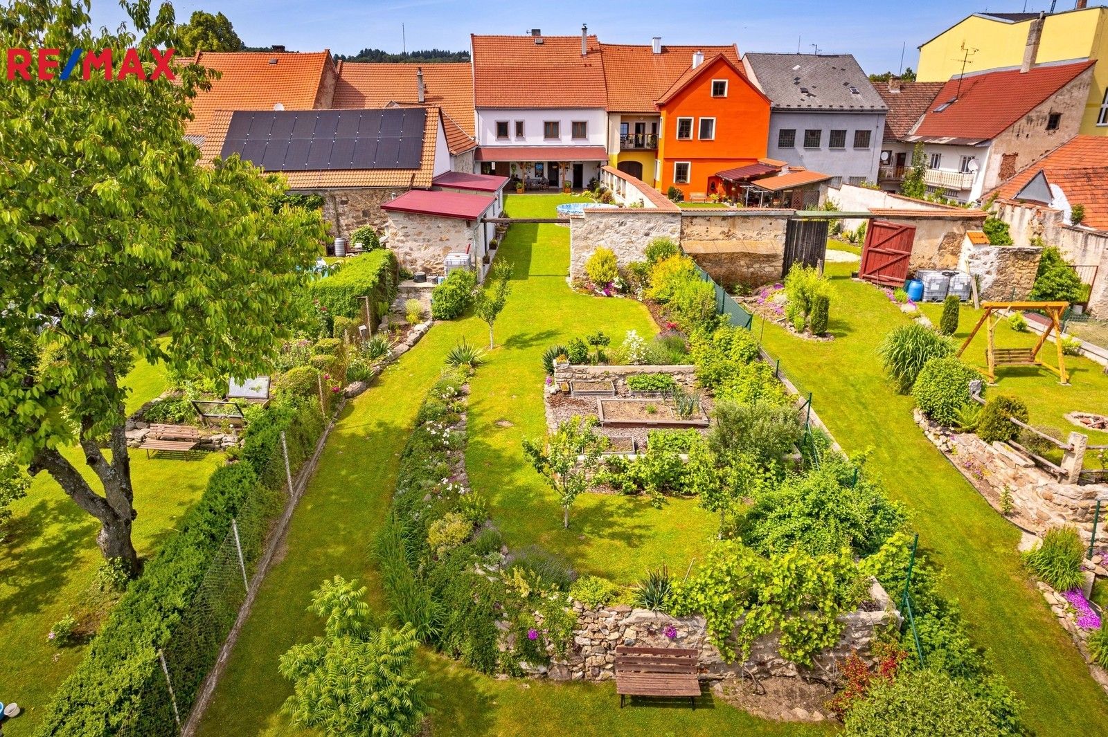 Prodej rodinný dům - Benešov nad Černou, 267 m²
