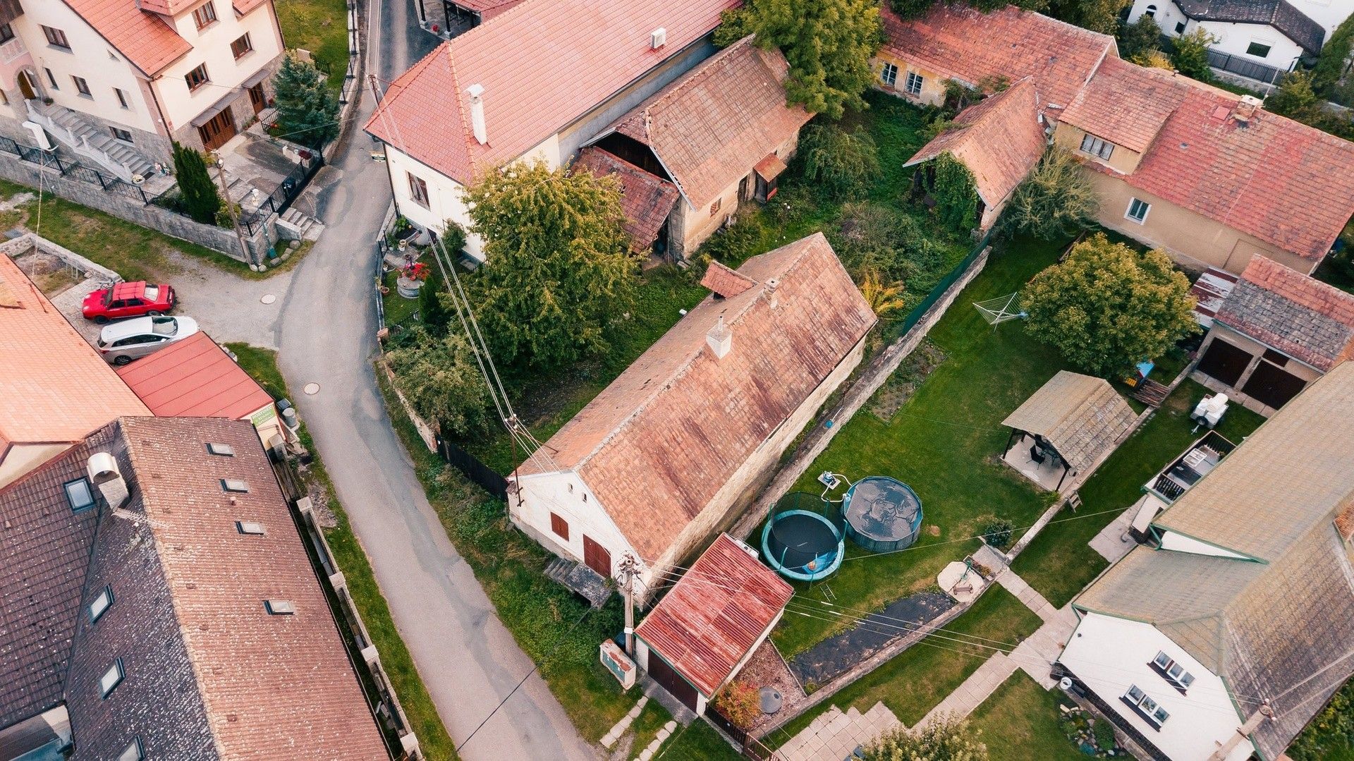 Rodinné domy, Břežany, Lešany, 300 m²