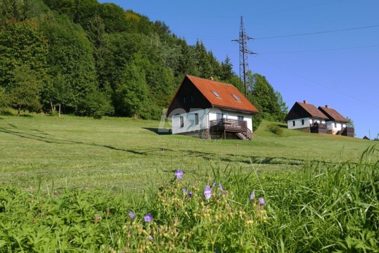 Rodinné domy, Stárkov, 97 m²