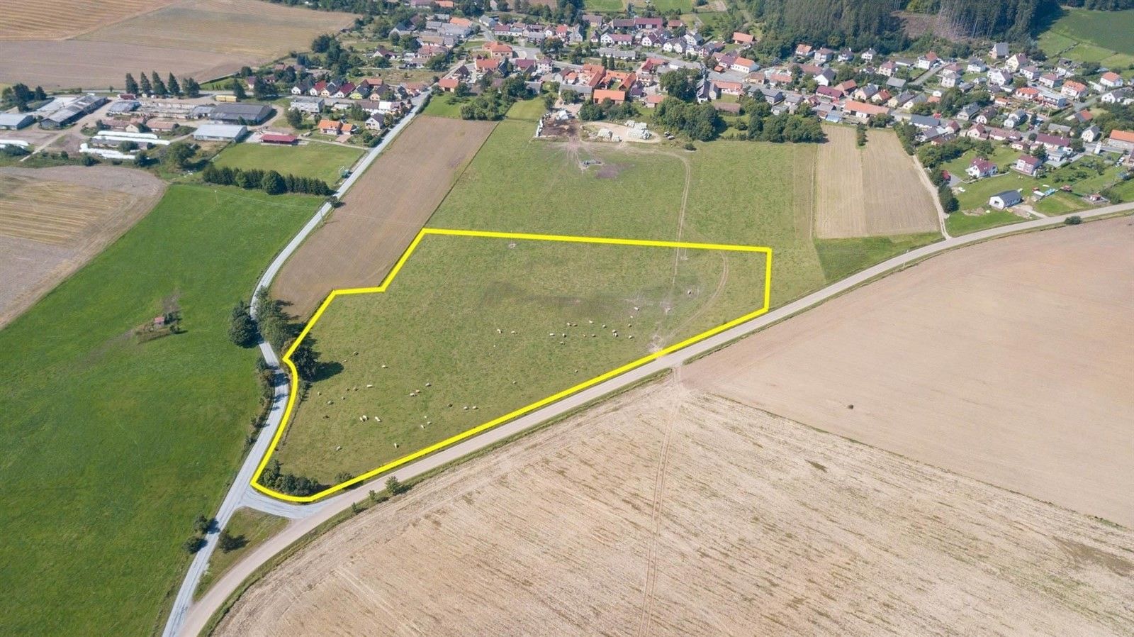 Komerční pozemek · Těškov - 3