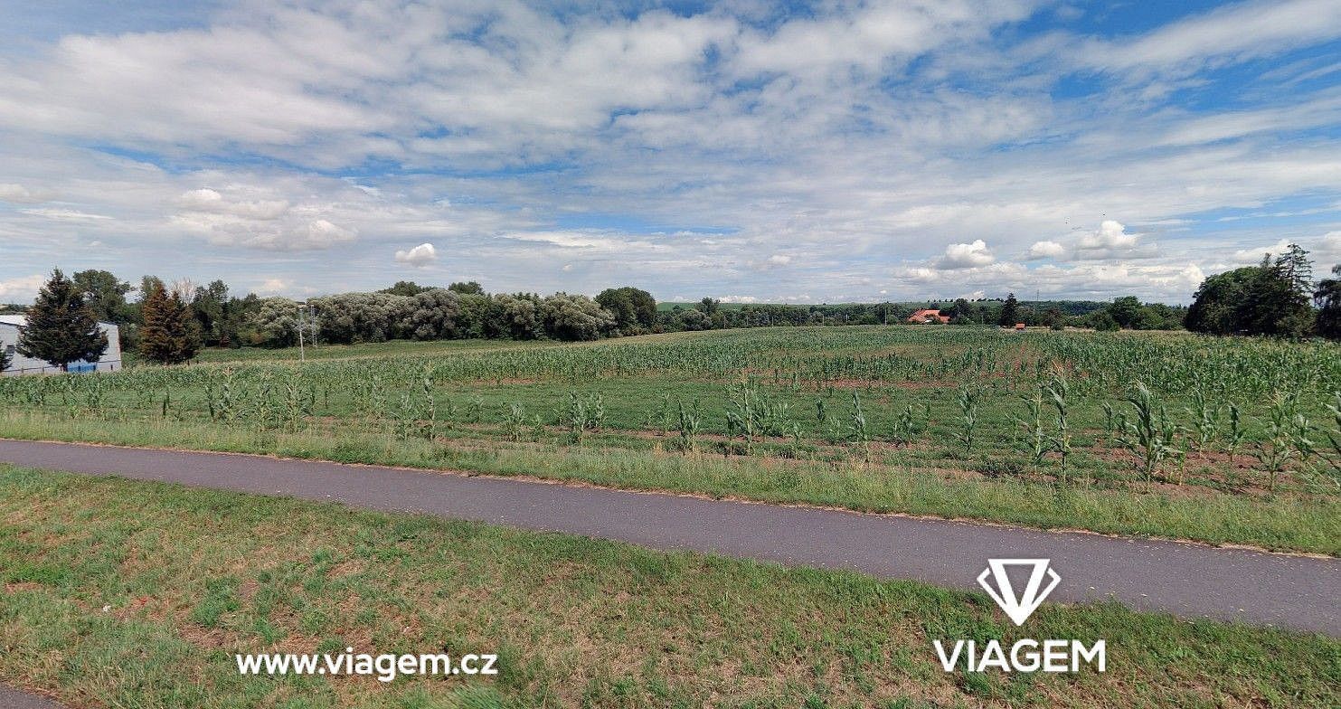 Pozemek pro bydlení, 4 978 m²