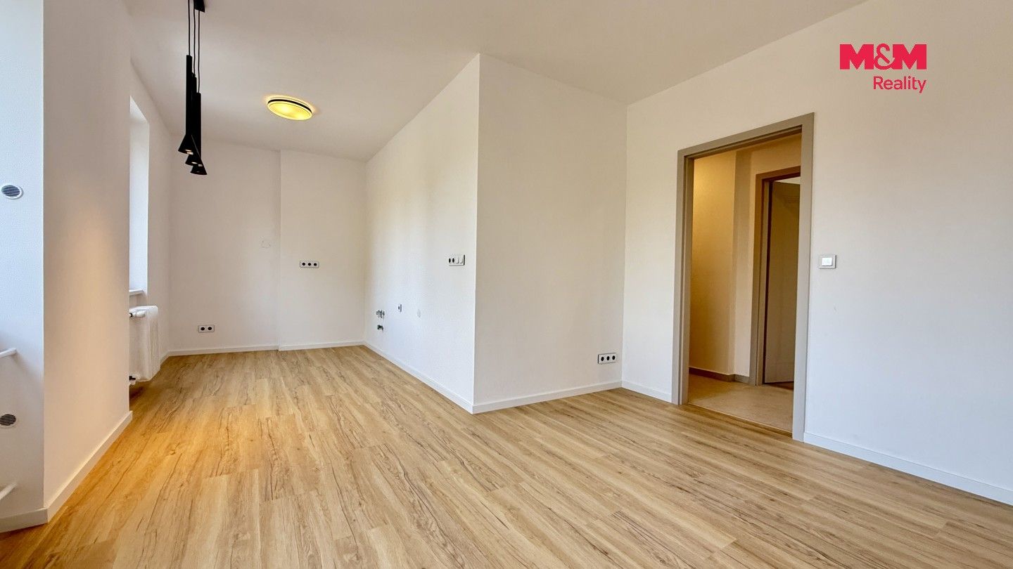3+kk, Dlouhá, Meziměstí, 60 m² - 2