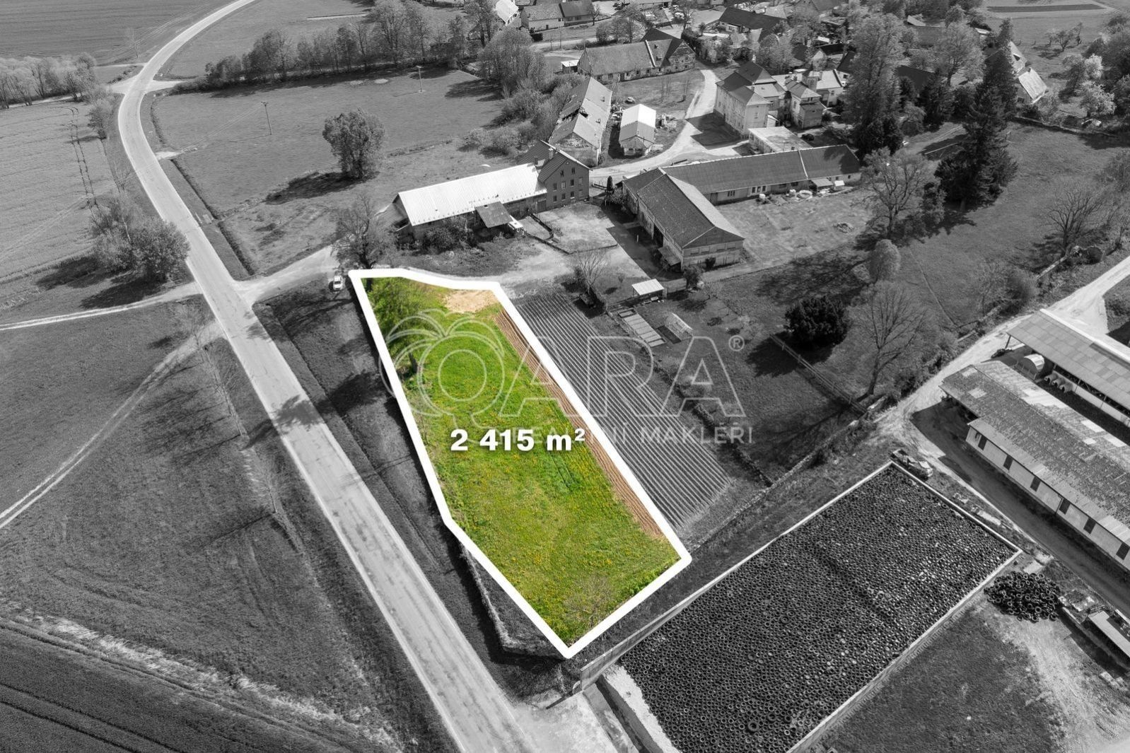 Pozemek pro bydlení, 2 415 m²